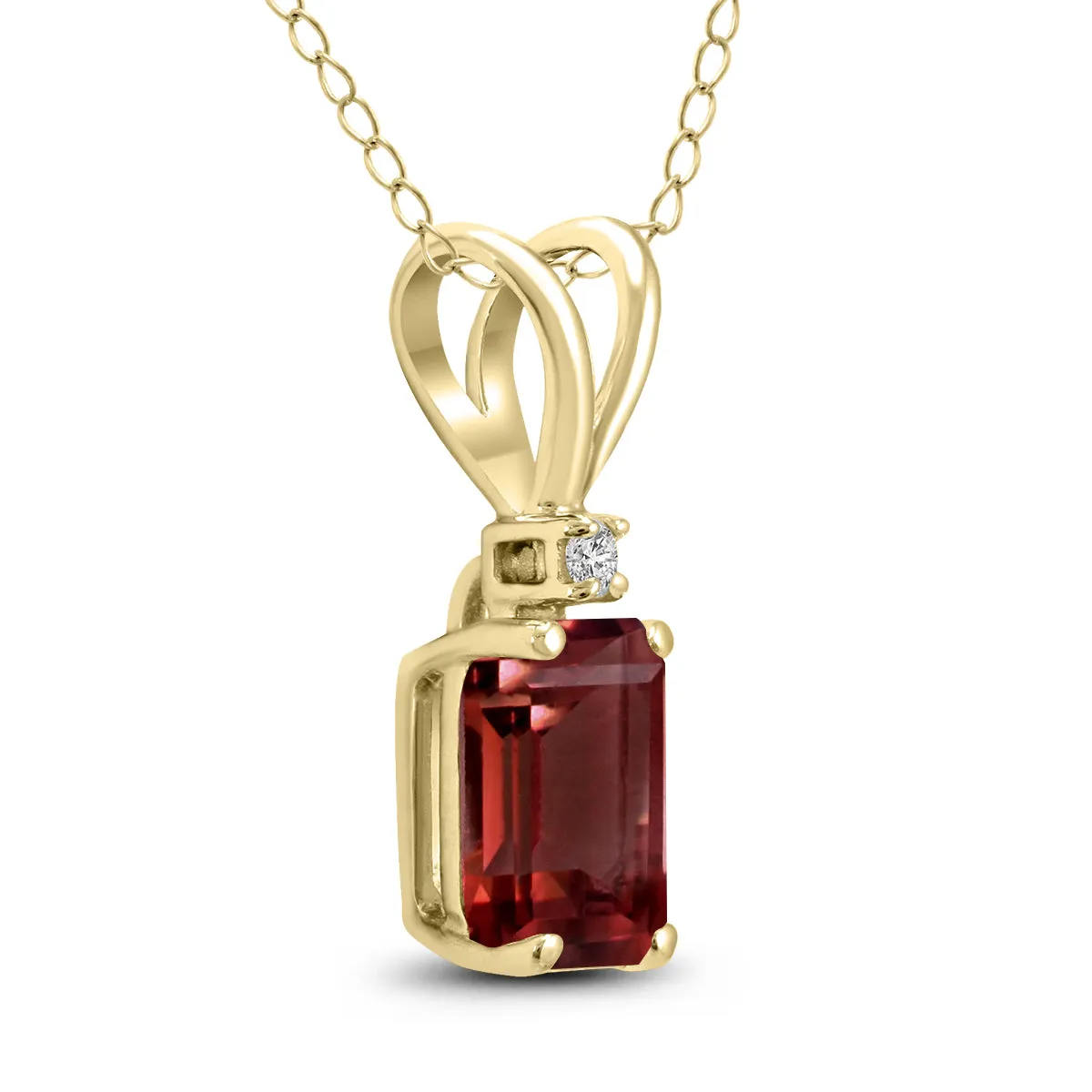 14K Yellow Gold 8X6Mm Emerald Shaped Garnet And Diamond Pendant