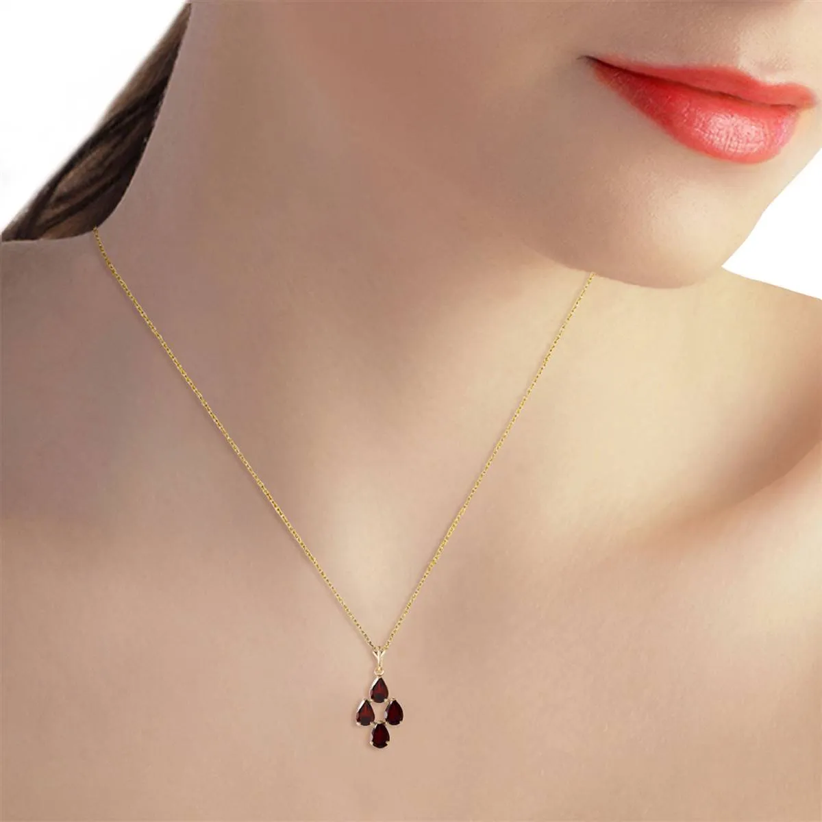 1.5 Carat 14K Solid Yellow Gold Vine Burst Garnet Necklace