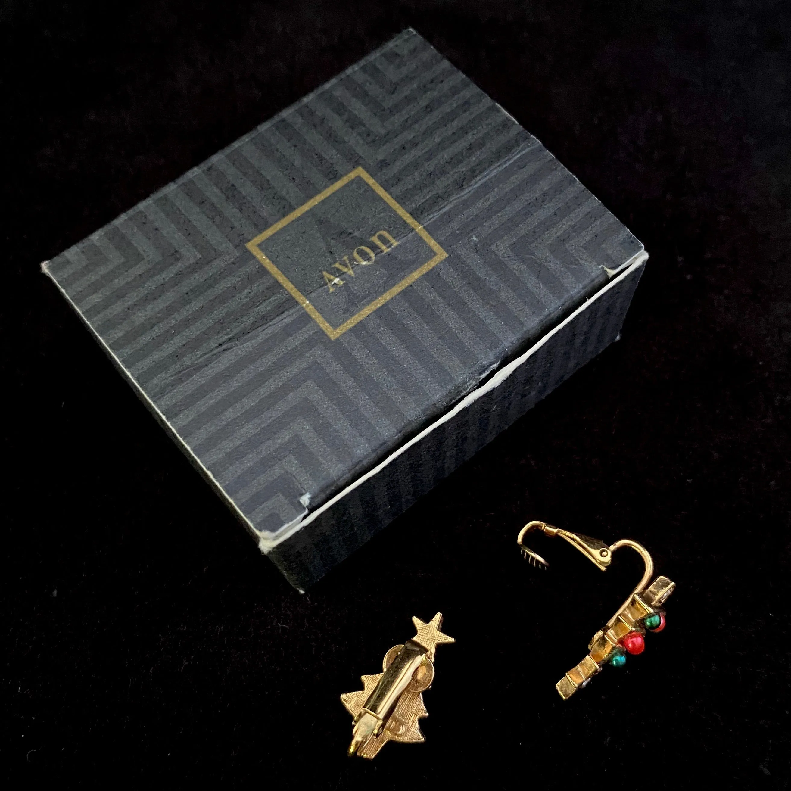 1995 Avon Colorful Christmas Tree Earrings