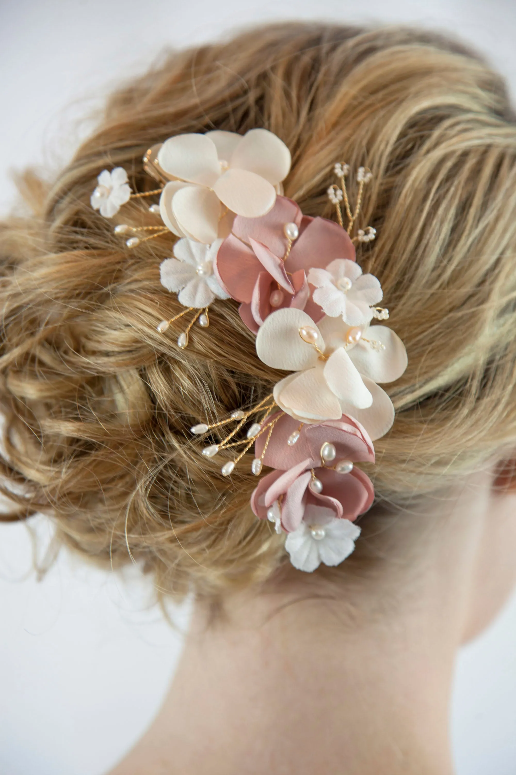 Bridal Pink Flower Hair Clip with Pearls