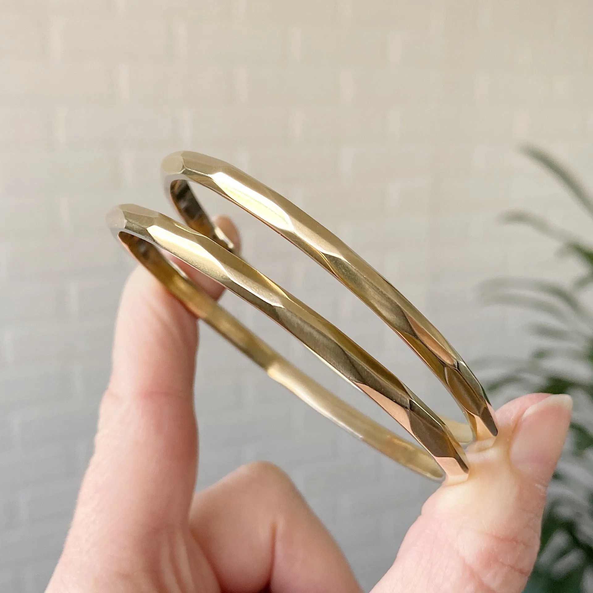 Bronze Thin Denali Bangle