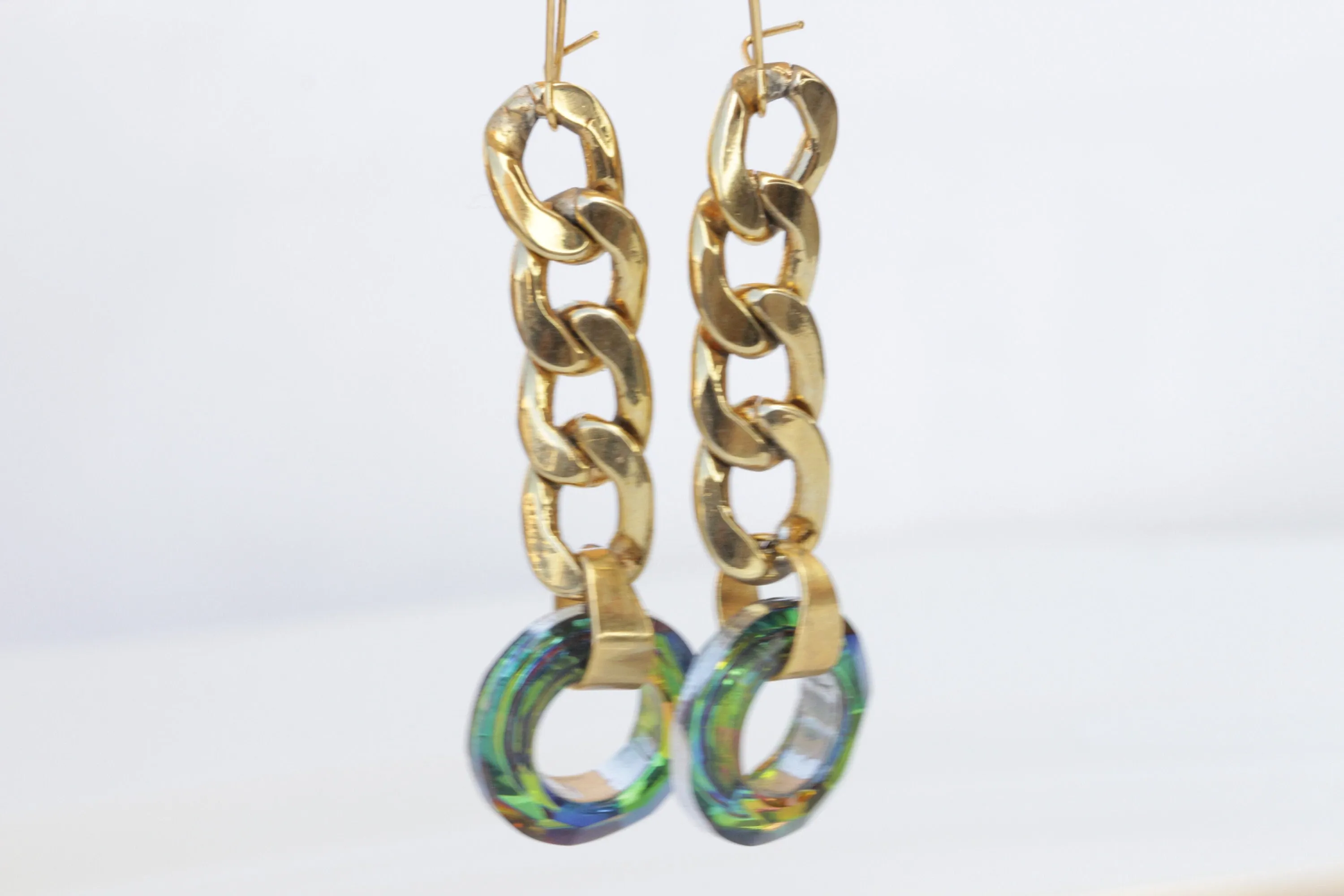 CHAIN GREEN EARRINGS