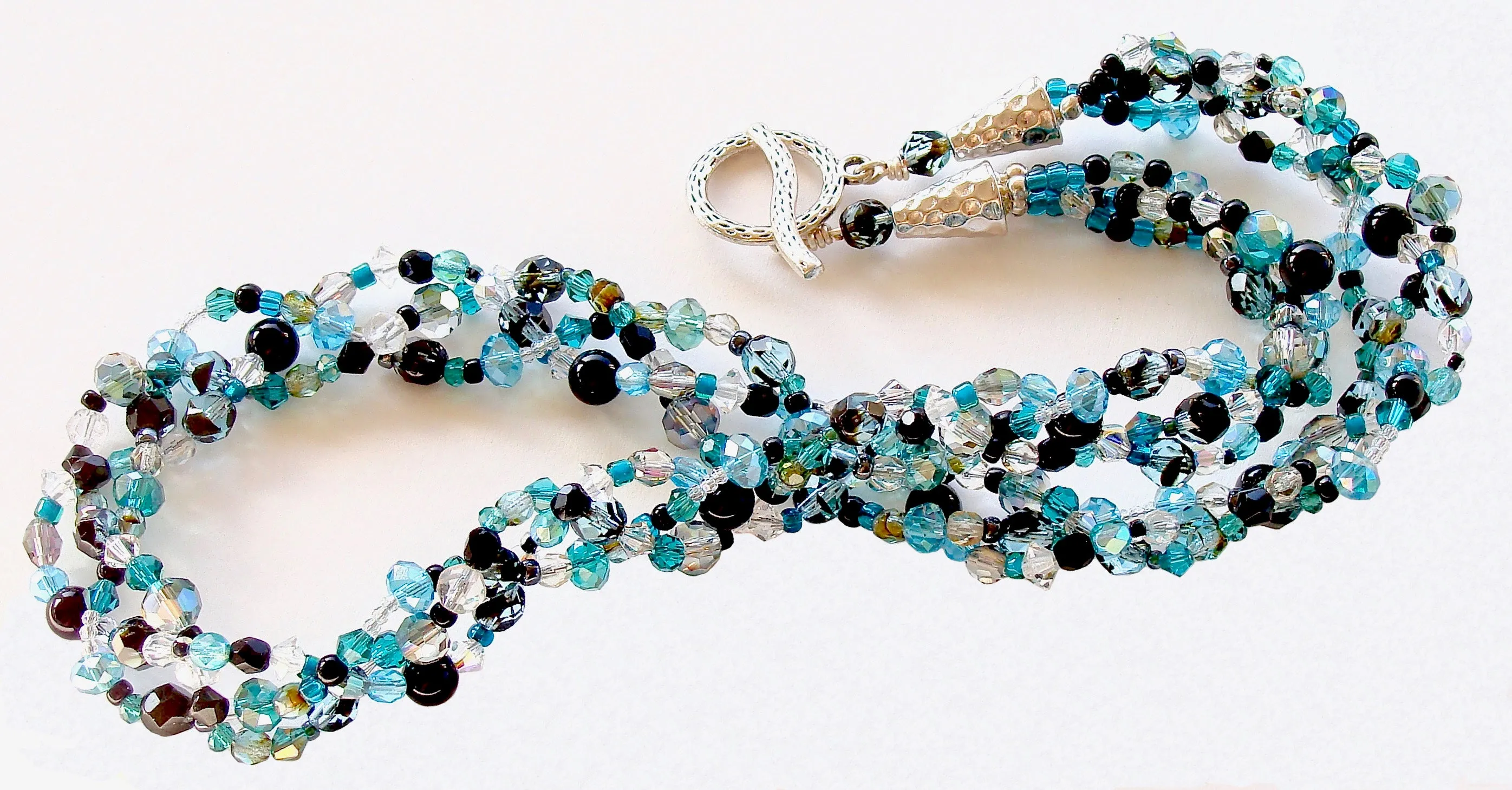 Chromis Matrix: Teal Crystal Necklace