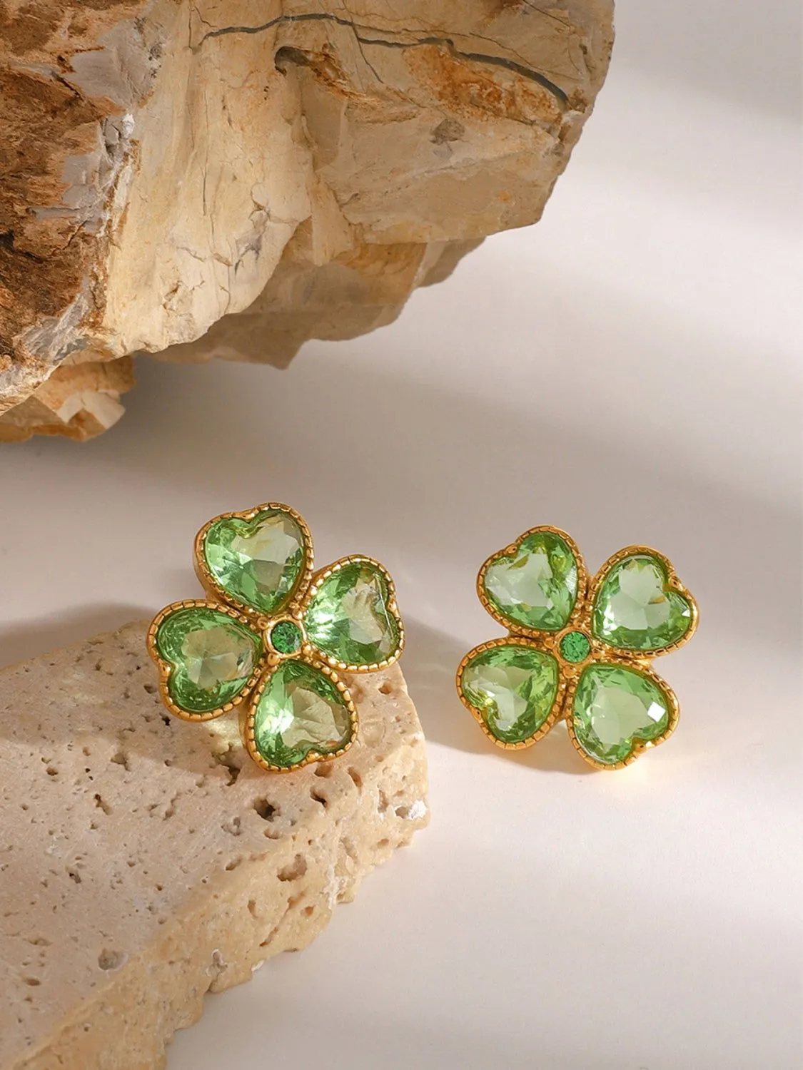 Clover Stud Earrings: Elegant Jewelry for Every Occasion