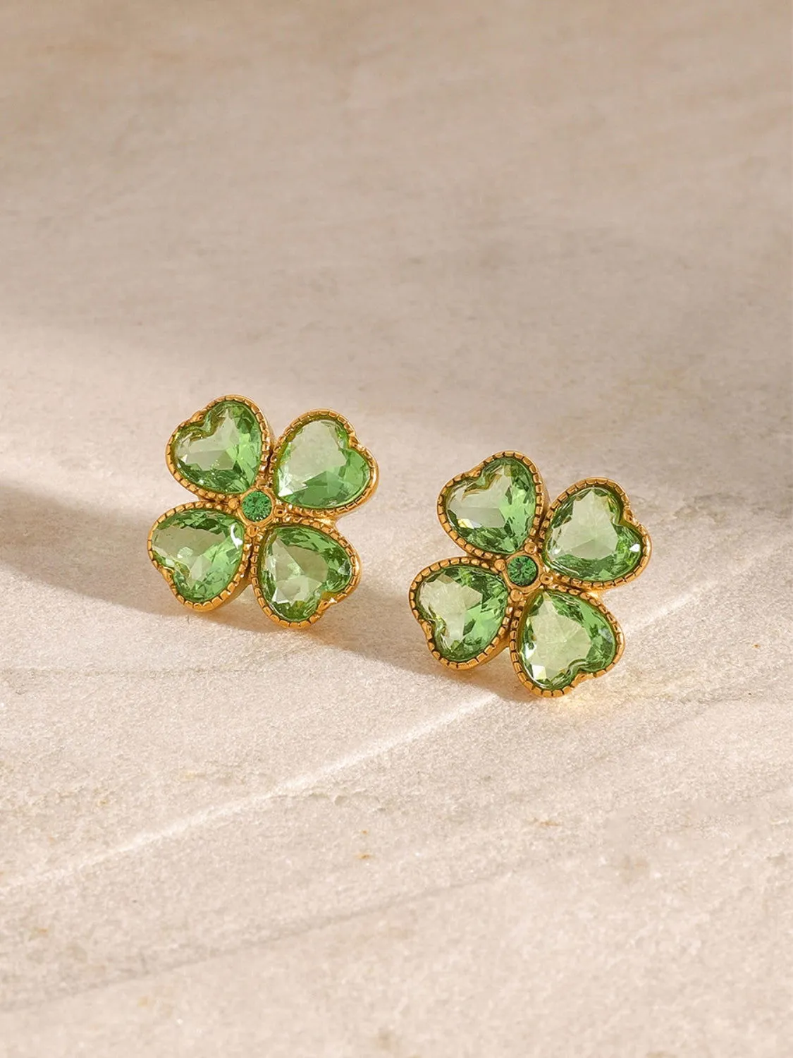 Clover Stud Earrings: Elegant Jewelry for Every Occasion