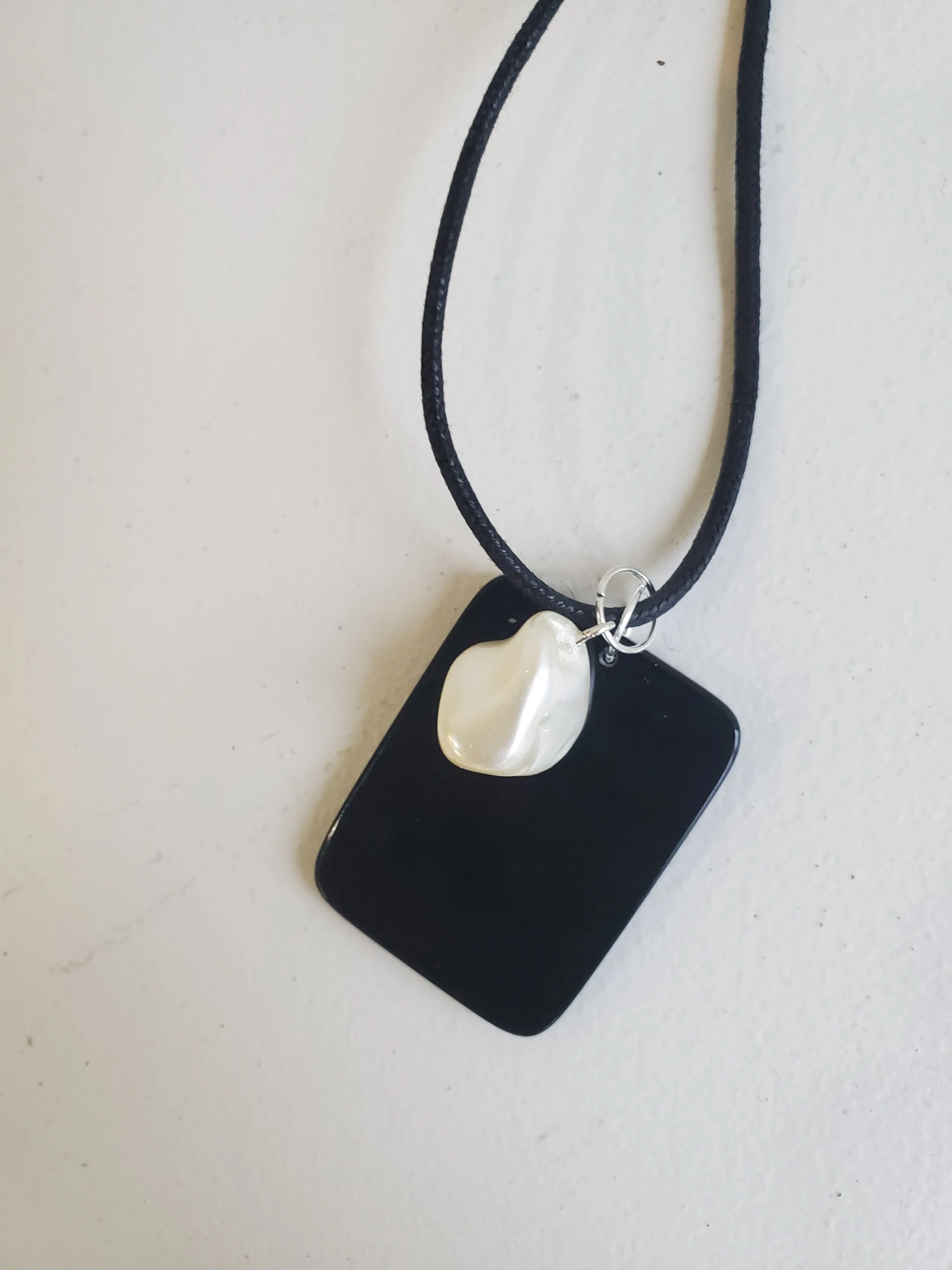 Cord Necklace with Pearl and Onyx Rectangle