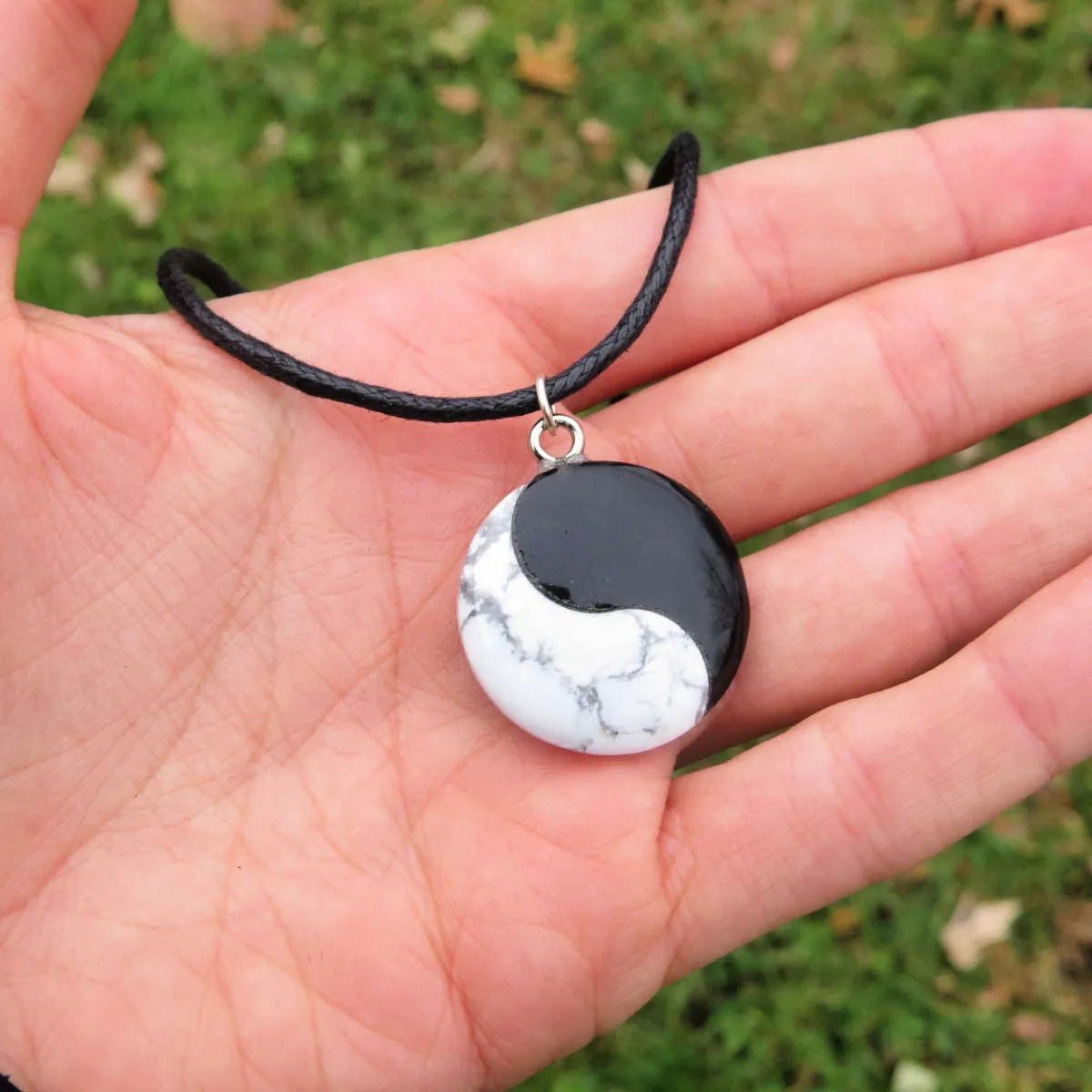 Crystal Yin Yang Necklace w/ White Howlite & Black Onyx Stone | Yin Yang Jewelry