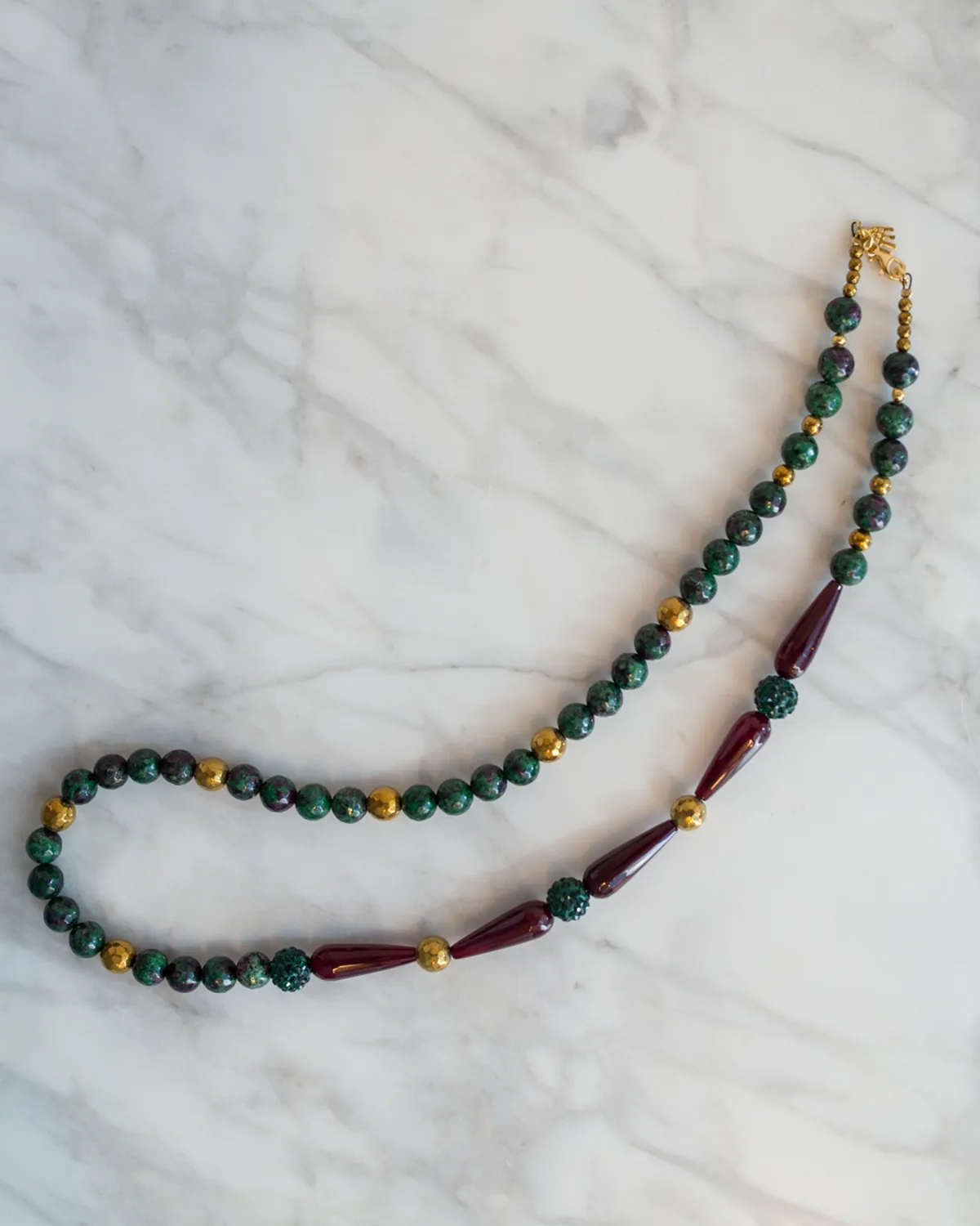 Delphi Classic Garnet Necklace