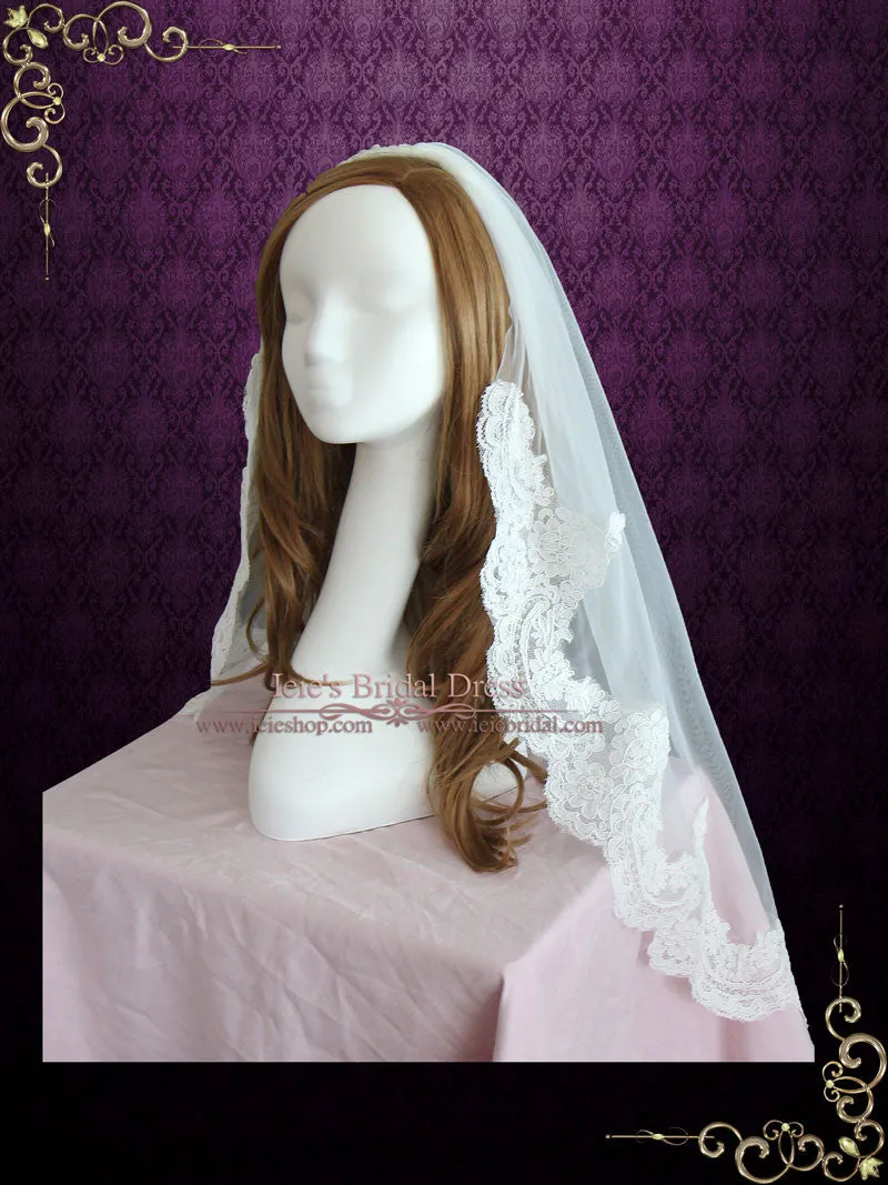 Fingertip Wedding Veil with Alencon Lace VG1057