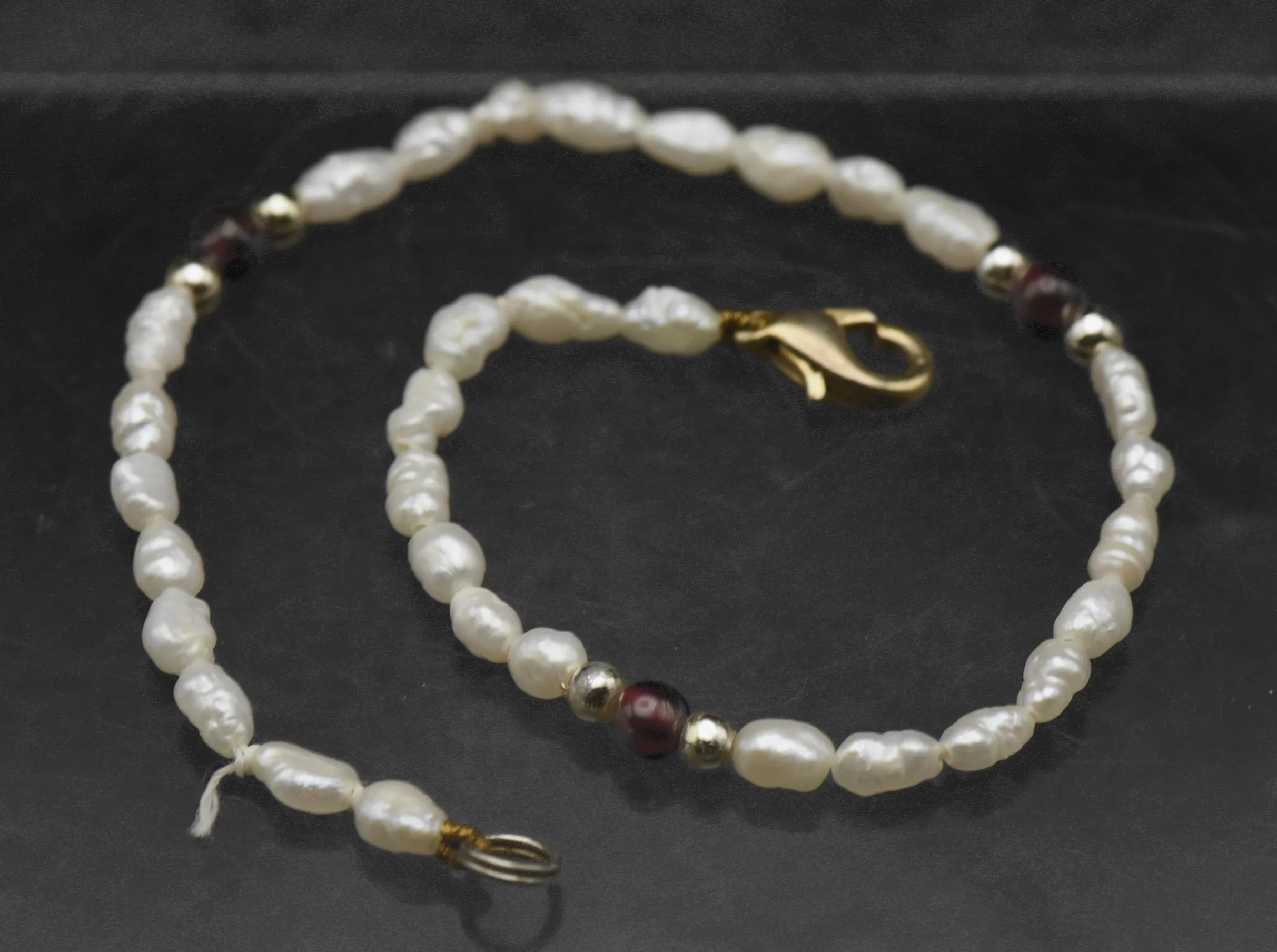 Freshwater Rice Pearl and Garnet Bracelet