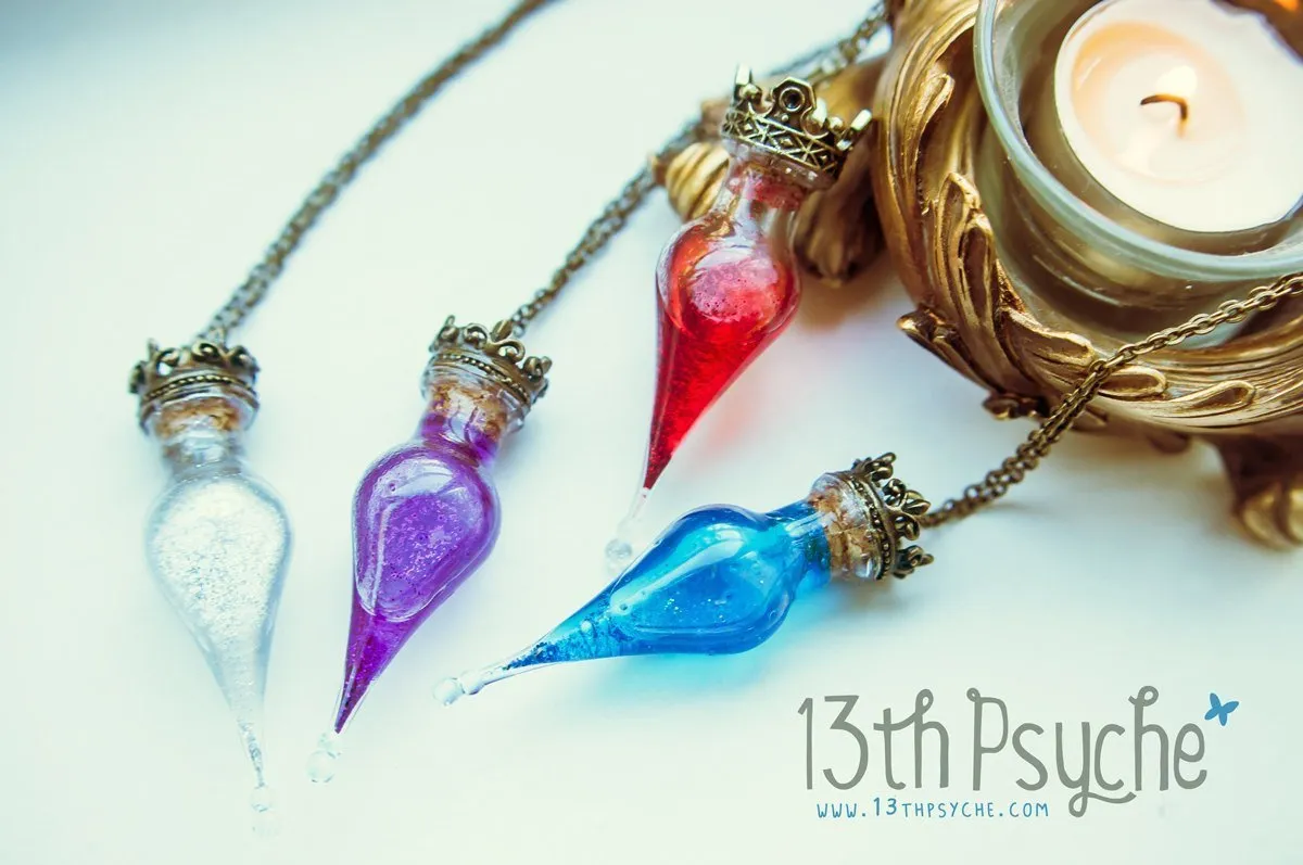 Magic potion bottle pendant necklace