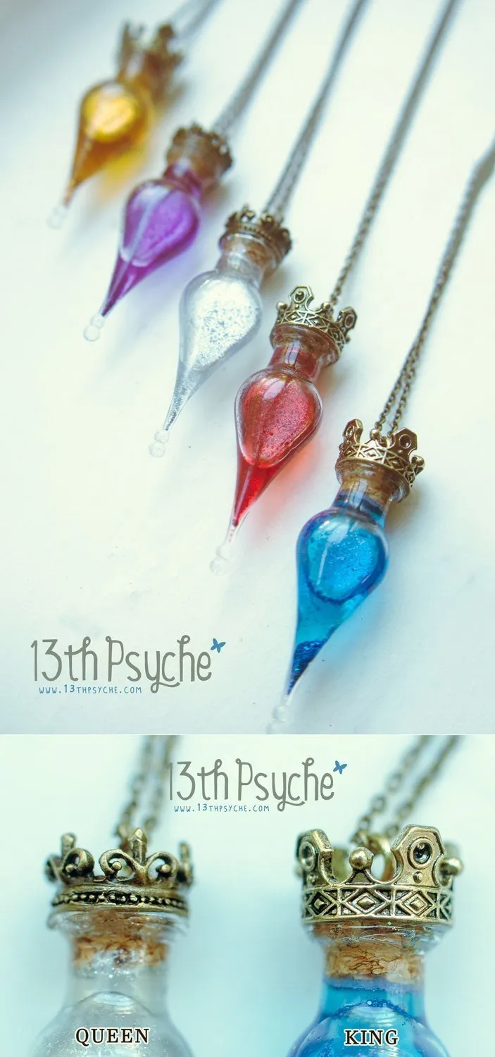 Magic potion bottle pendant necklace