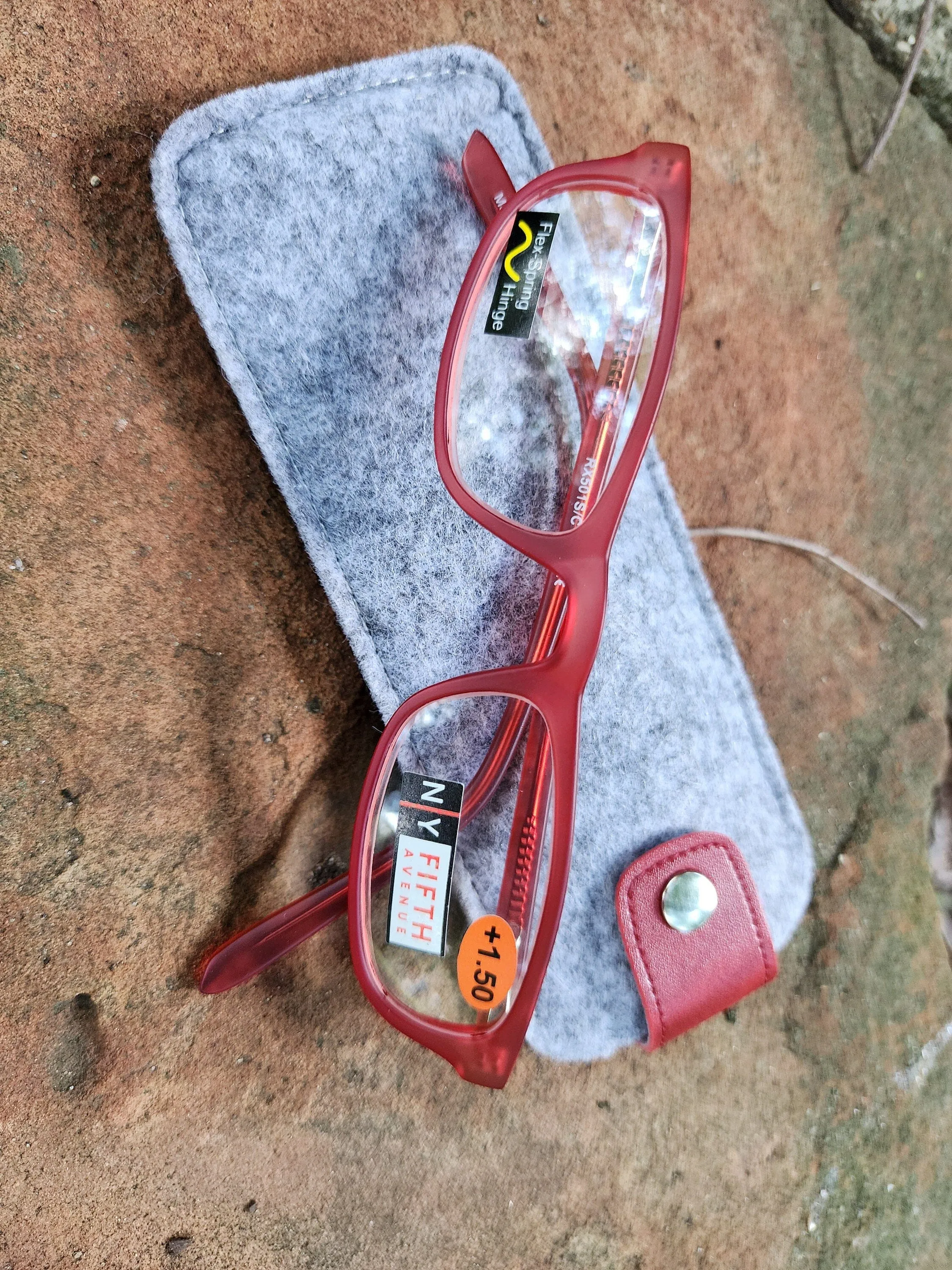 Morgan Premium Reading Glasses High-End Magnifying Readers, Transparent Red, Small Rectangular Frame, Inspired by NY Fifth Avenue Lower nose