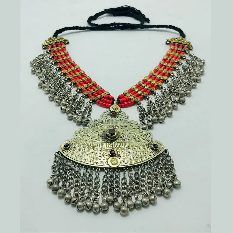 Multilayers Beaded Necklace With Silver Vintage Pendant