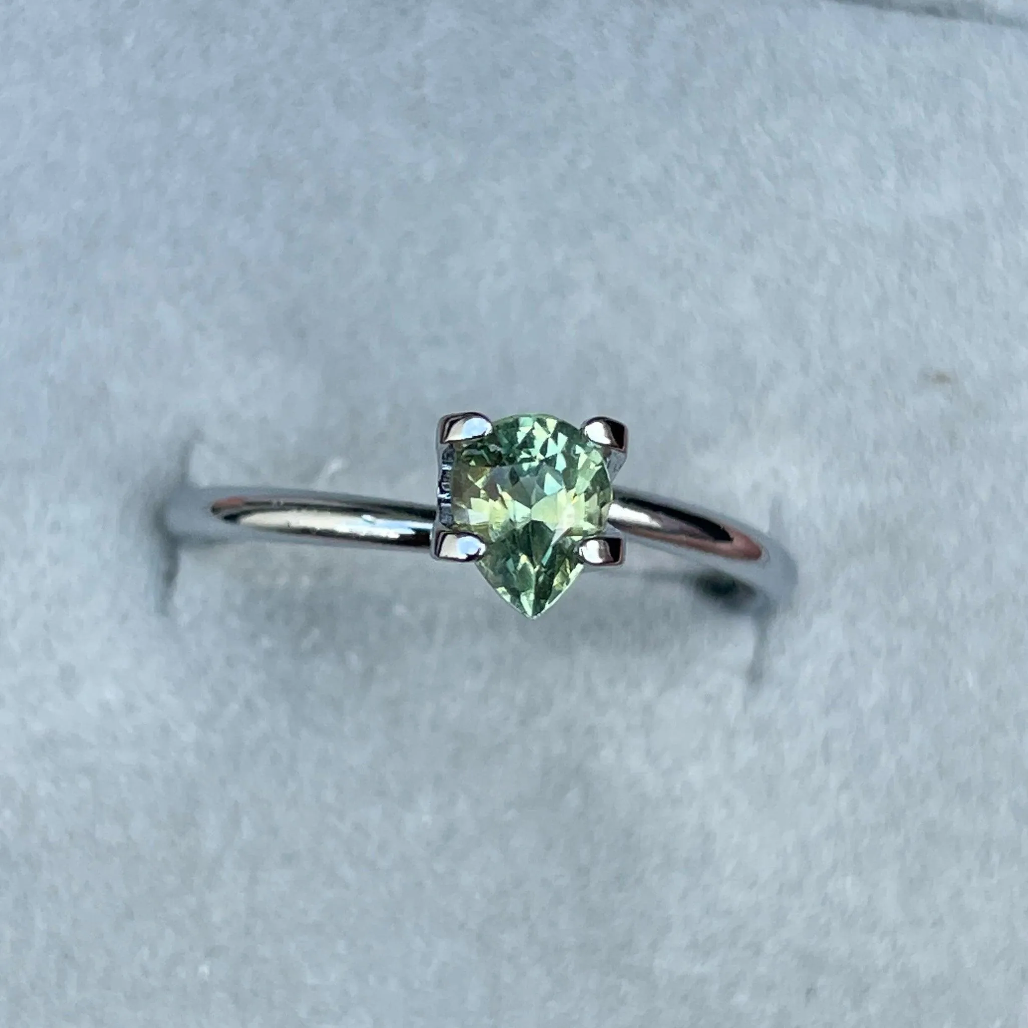 Natural Green Sapphire | Pear Cut | 5.90 x 4.60 mm | 0.77 Carat | Loose Sapphire | Unset Sapphire | Engagement Ring | Sapphire Ring