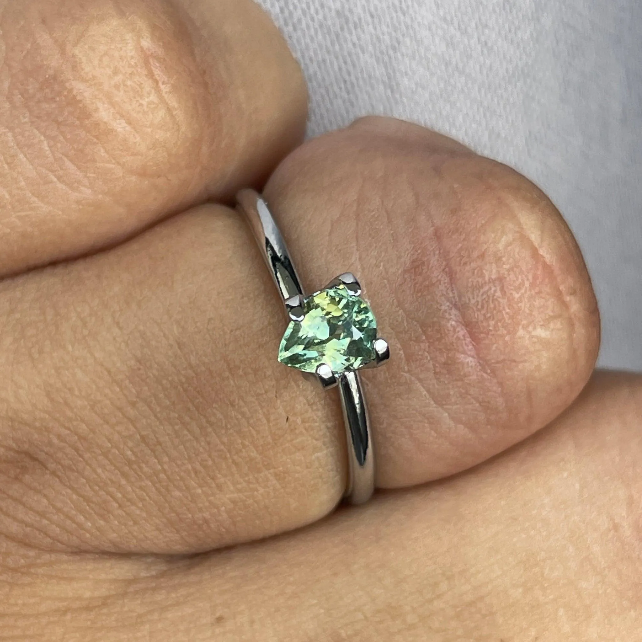 Natural Green Sapphire | Pear Cut | 5.90 x 4.60 mm | 0.77 Carat | Loose Sapphire | Unset Sapphire | Engagement Ring | Sapphire Ring