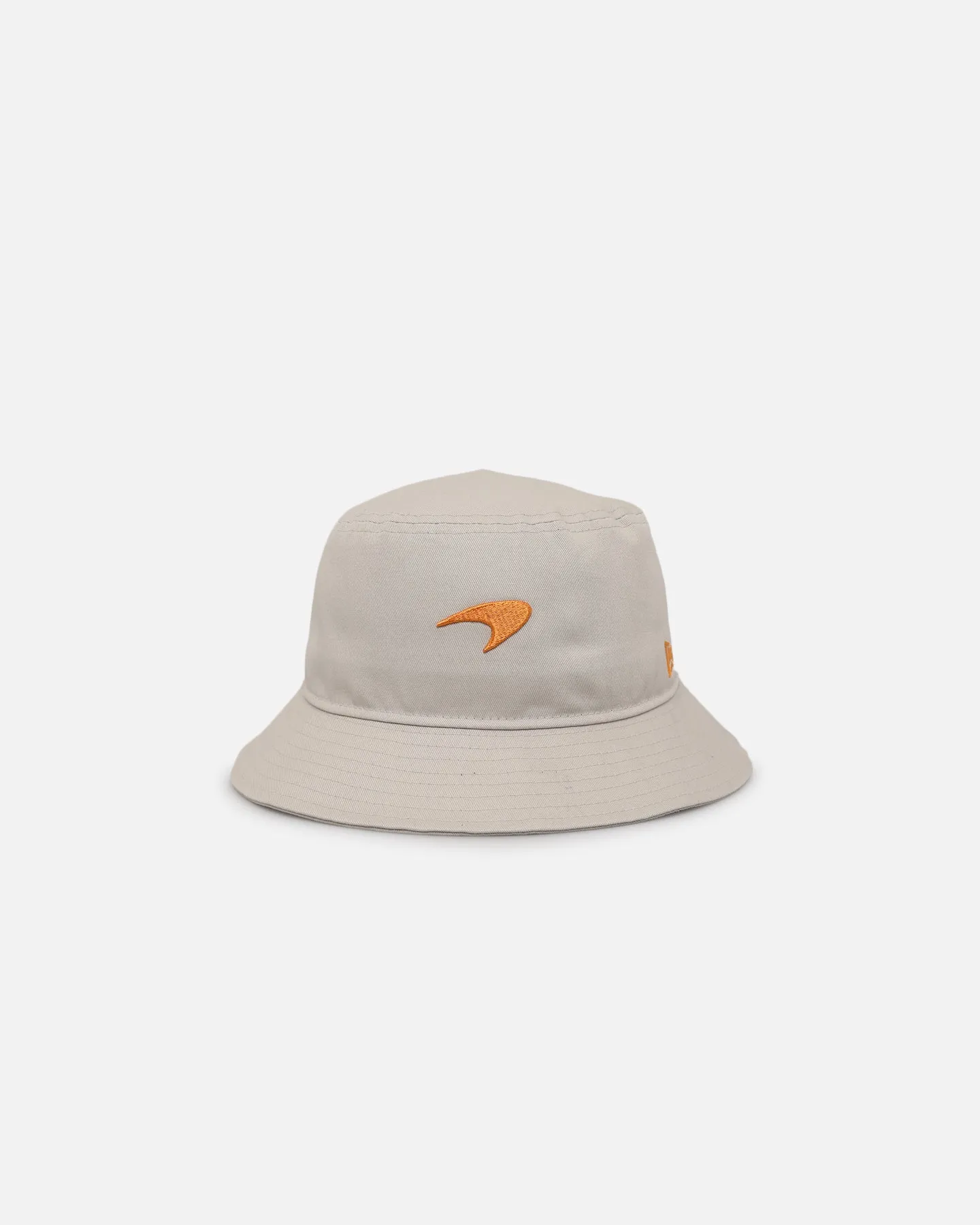 New Era McLaren Speedmark Seasonal Bucket Hat Light Beige