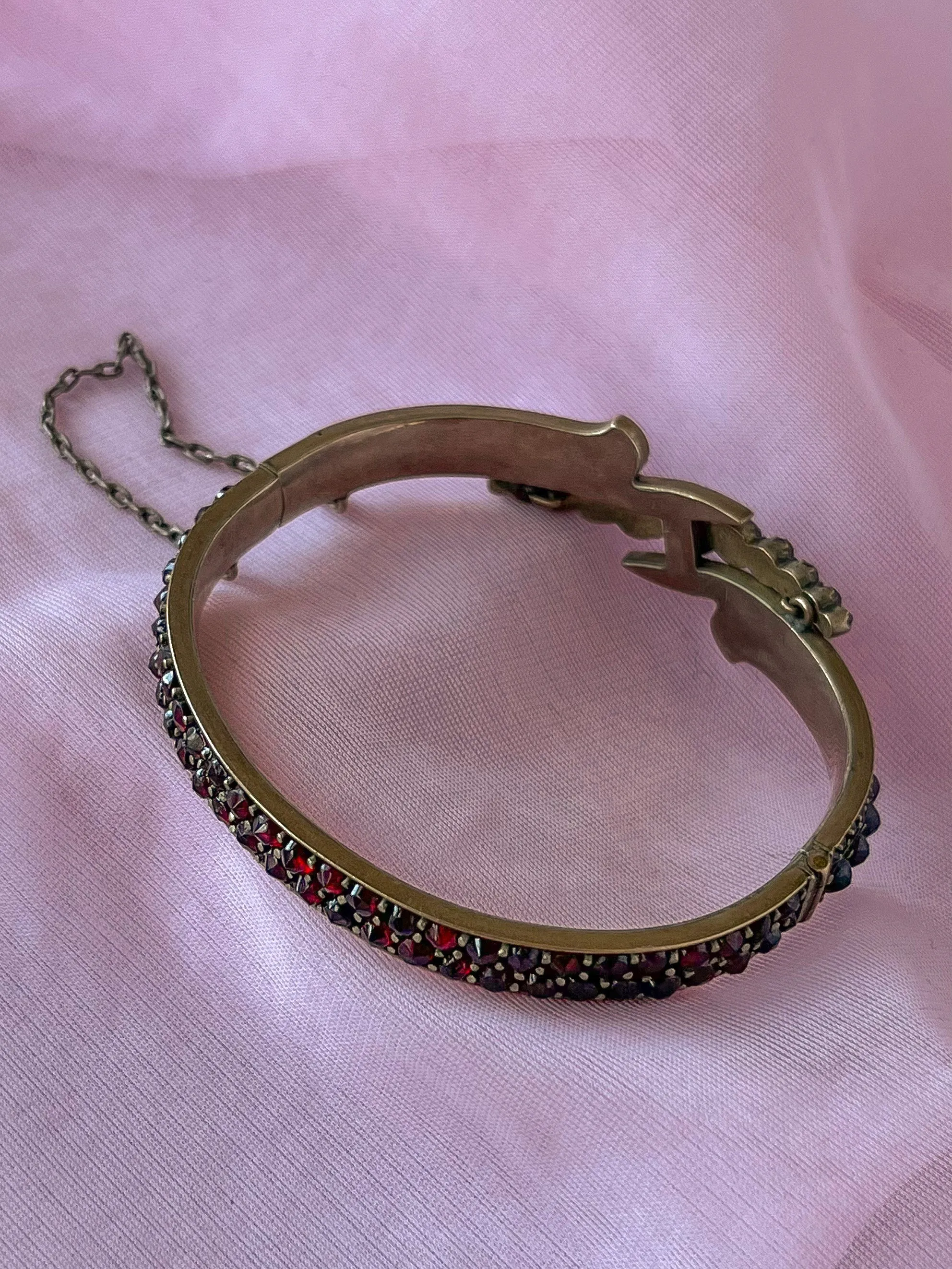 Outstanding Garnet Swirl Bangle Bracelet, circa 1890