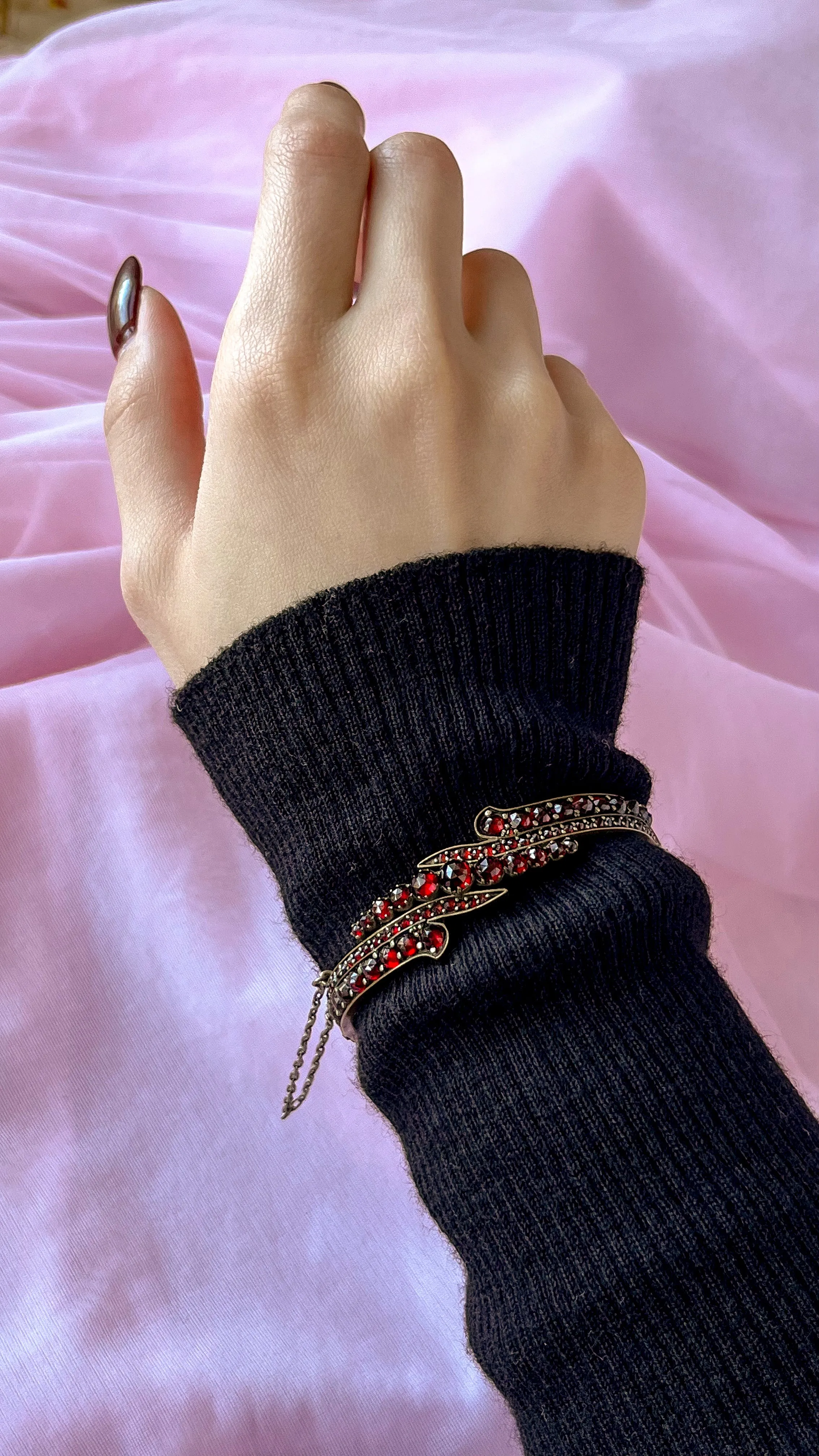 Outstanding Garnet Swirl Bangle Bracelet, circa 1890