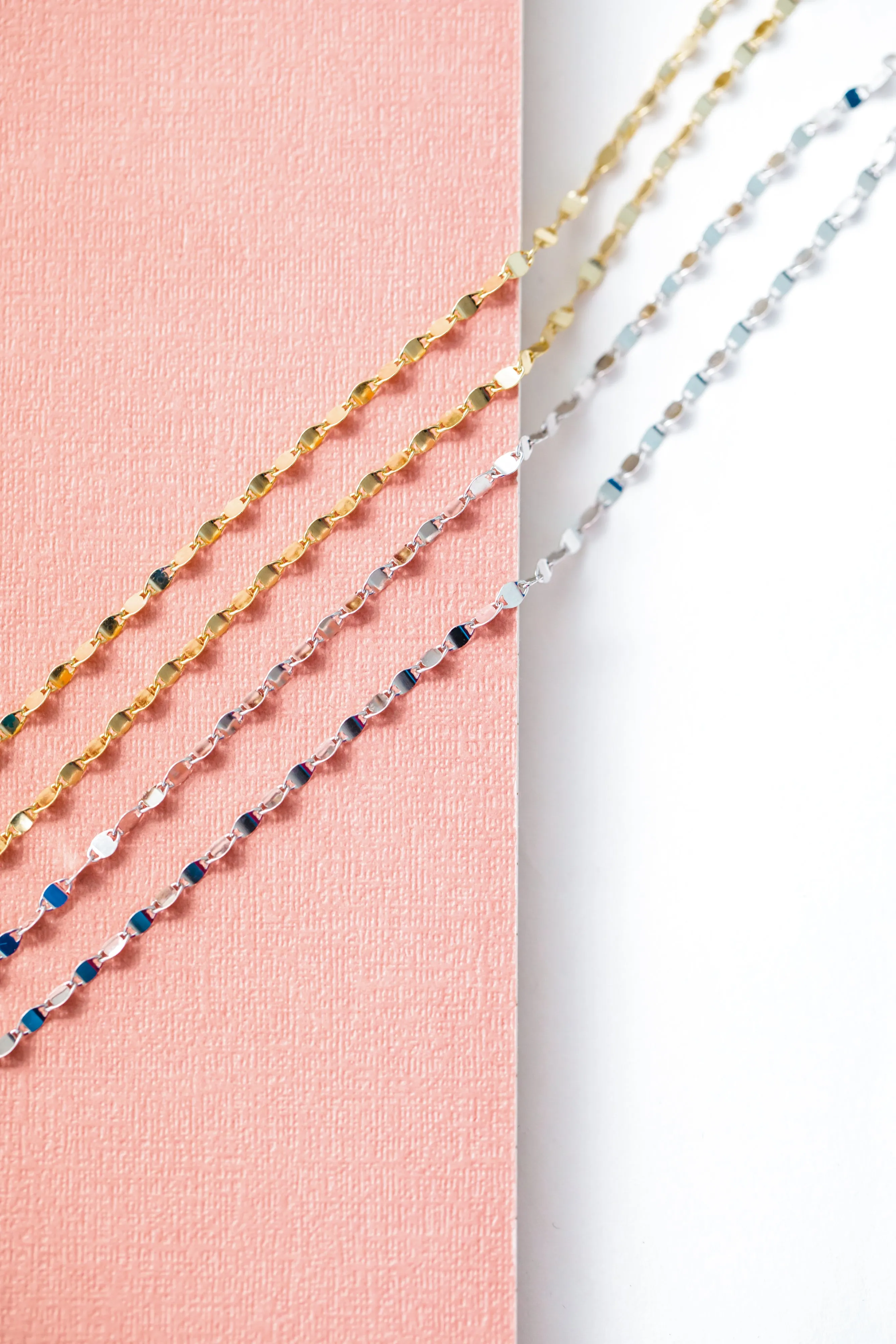 pebble layering chain { gold   silver }