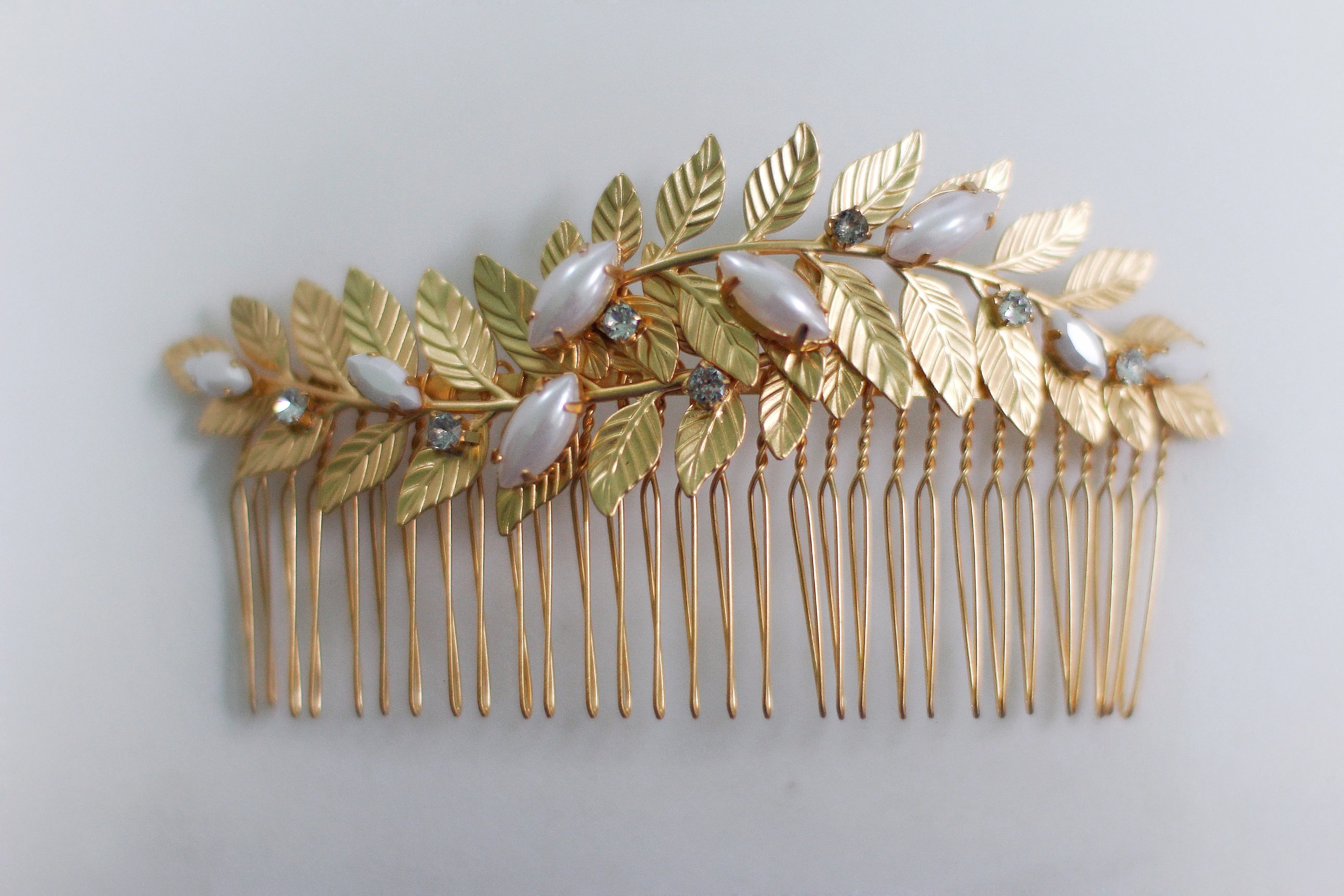 Preorder * Leonora Hair Comb