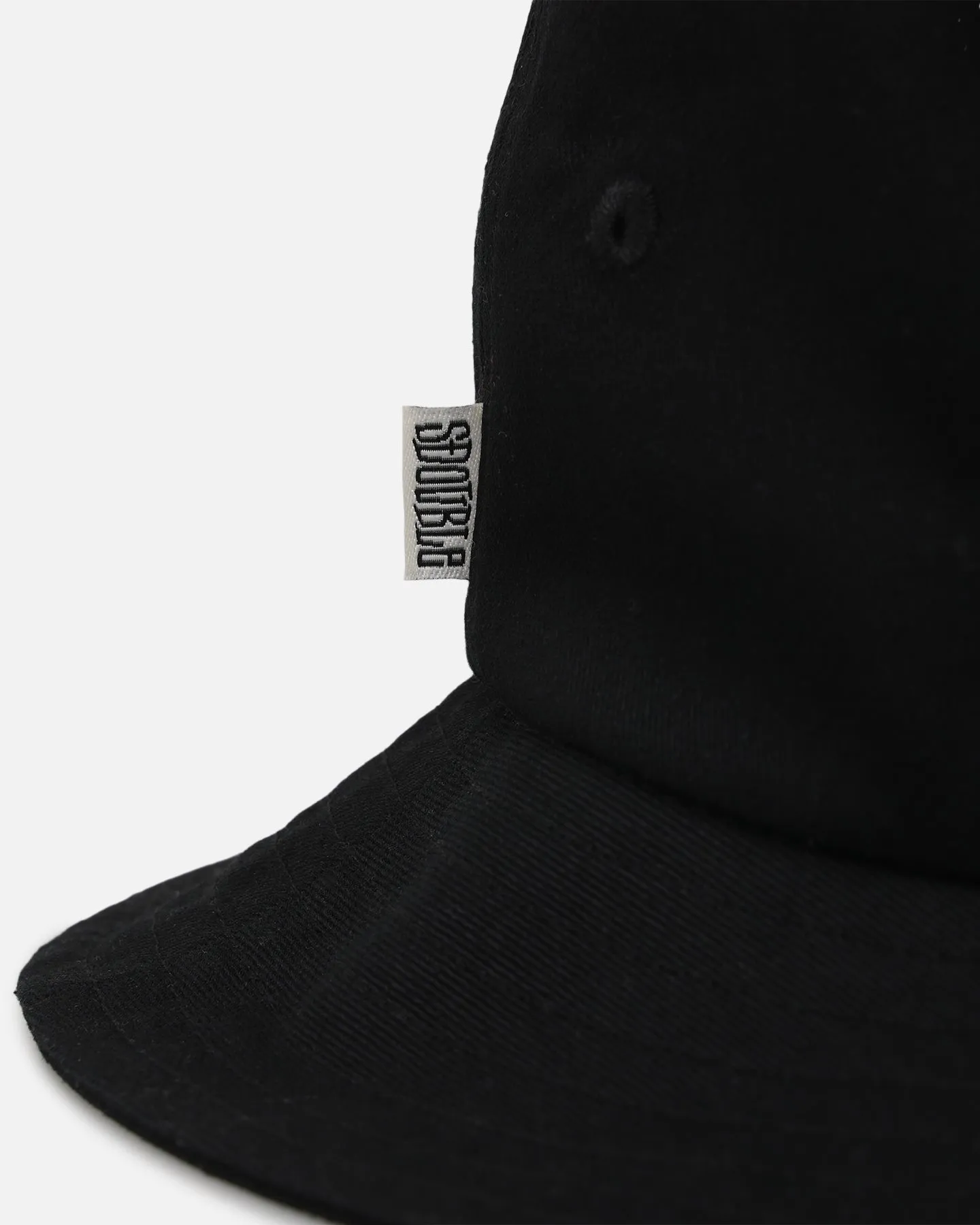 S Double Shawn Script Bucket Hat Black