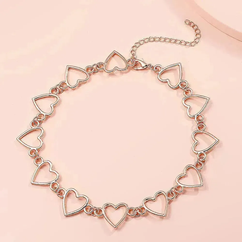 Simple Hollow Heart Temperament Peach Heart Clavicle Chain Necklace for Women