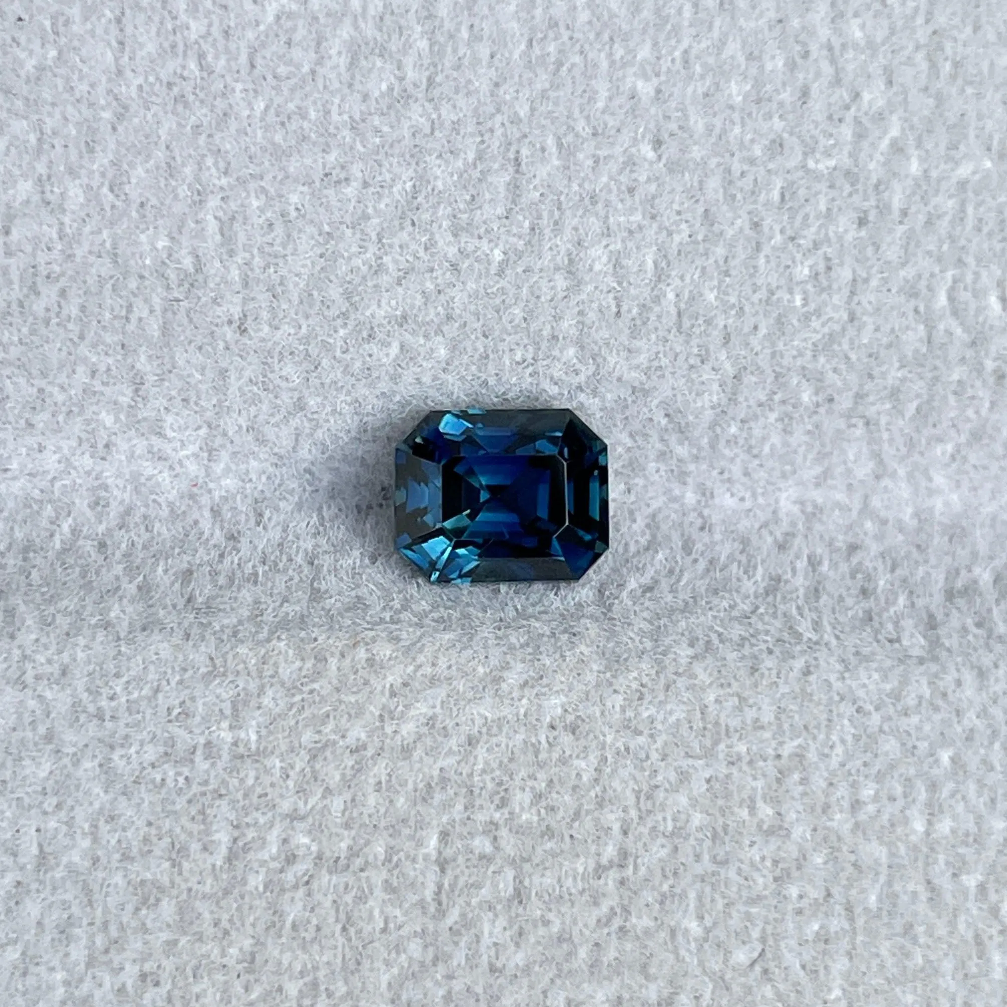 Teal Sapphire 1.13 Ct, Natural Teal Sapphire