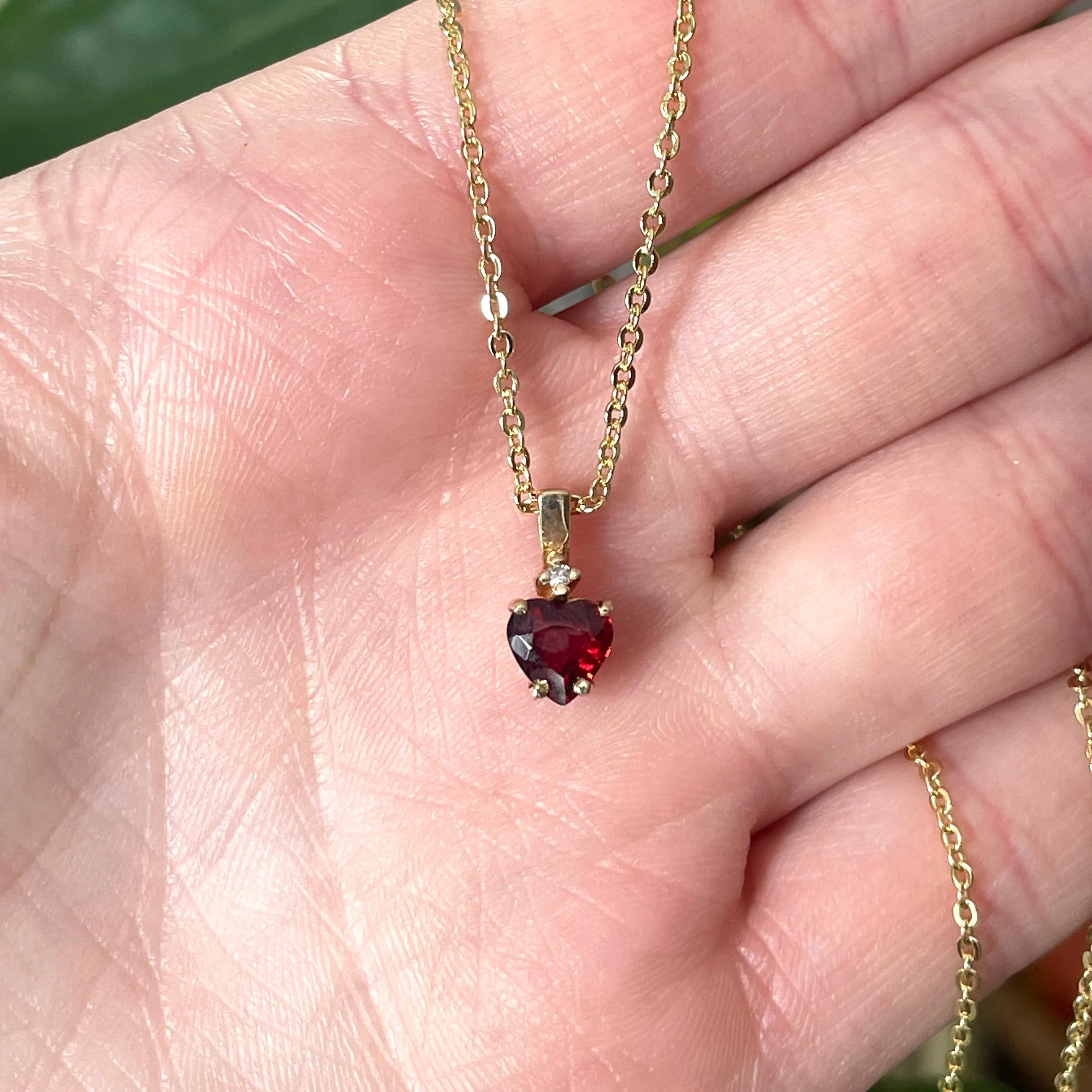 Vintage 10K Gold Diamond Garnet Heart Pendant Necklace