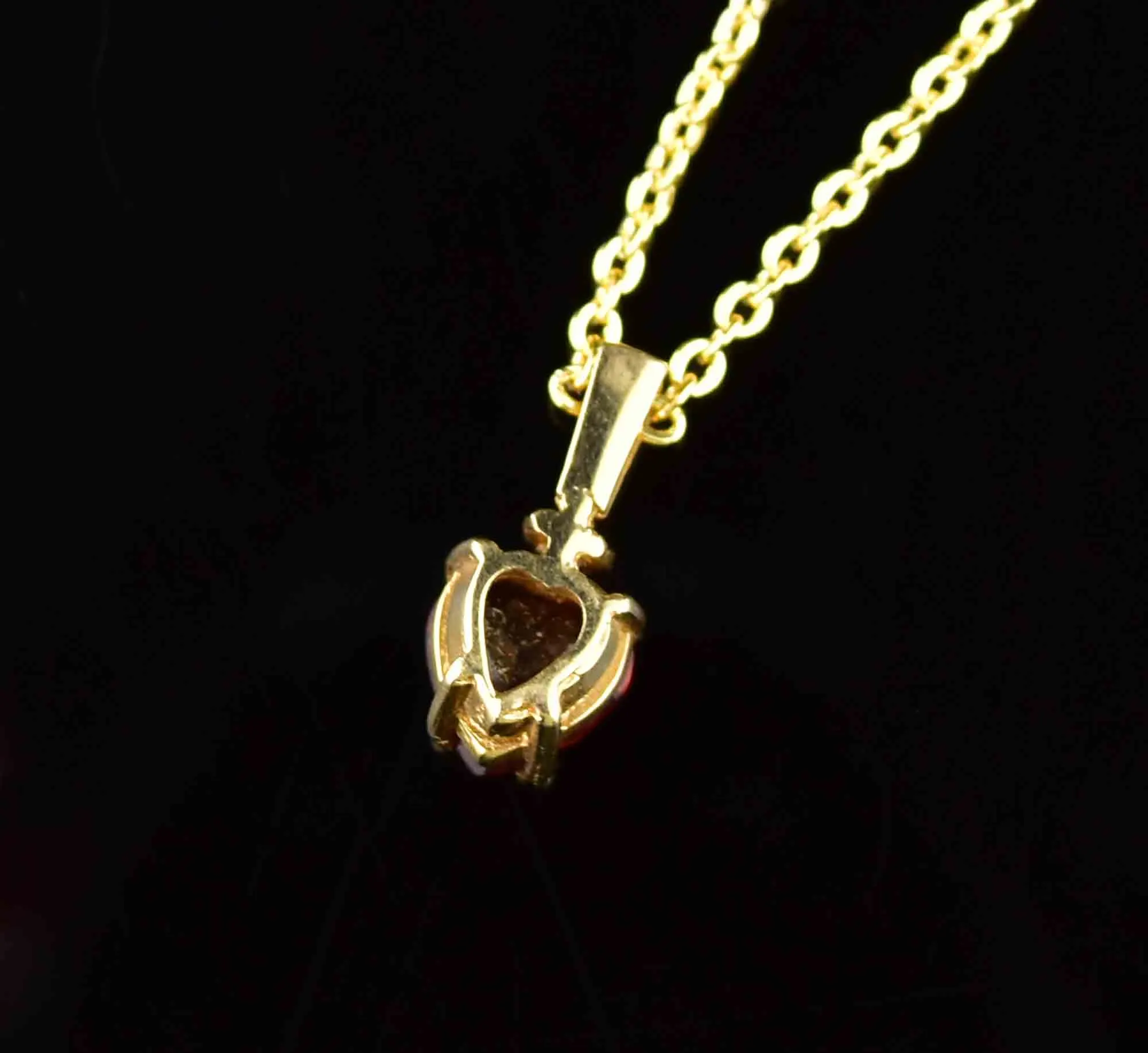 Vintage 10K Gold Diamond Garnet Heart Pendant Necklace