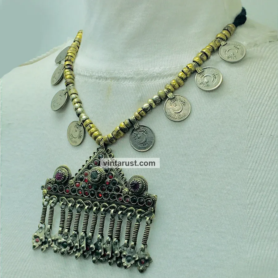 Vintage Beaded Chain Pendant Necklace