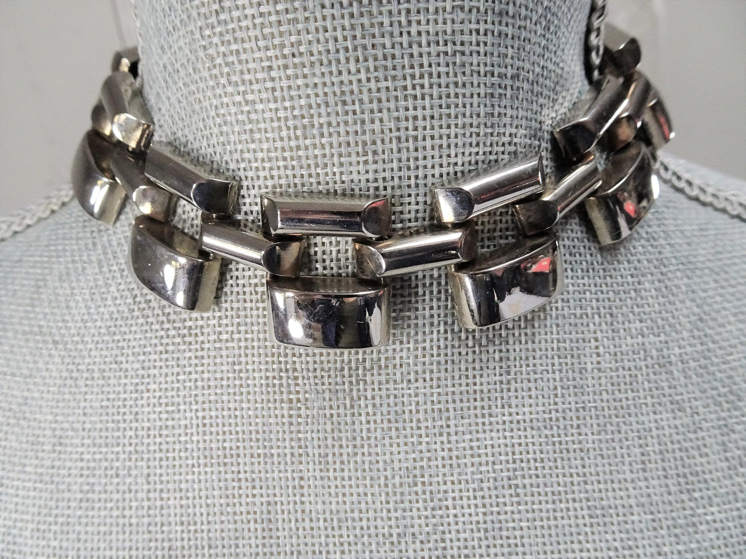 VINTAGE Dramatic Chrome Necklace, Art Deco, Modernist, Machine Age, Industrial Design, Stunning Design,Collectible Jewelry